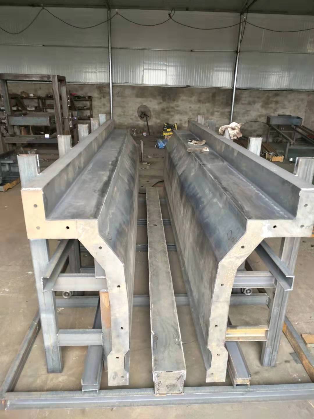 隔离墩模具 高速隔离墩模具