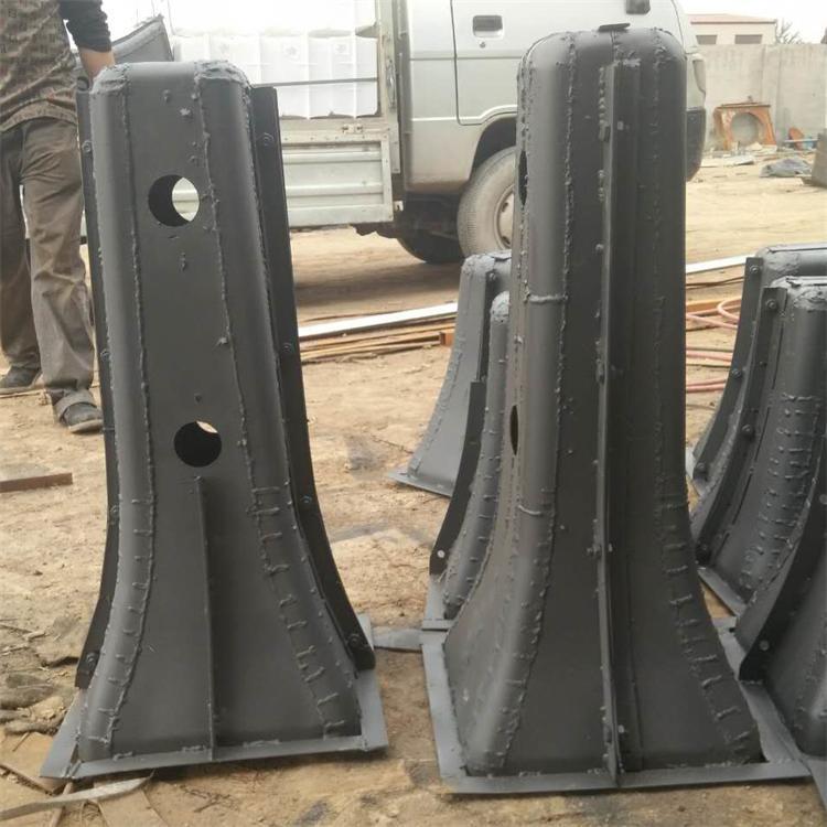 隔离墩官方登录入口 隔离墩模具3.jpg