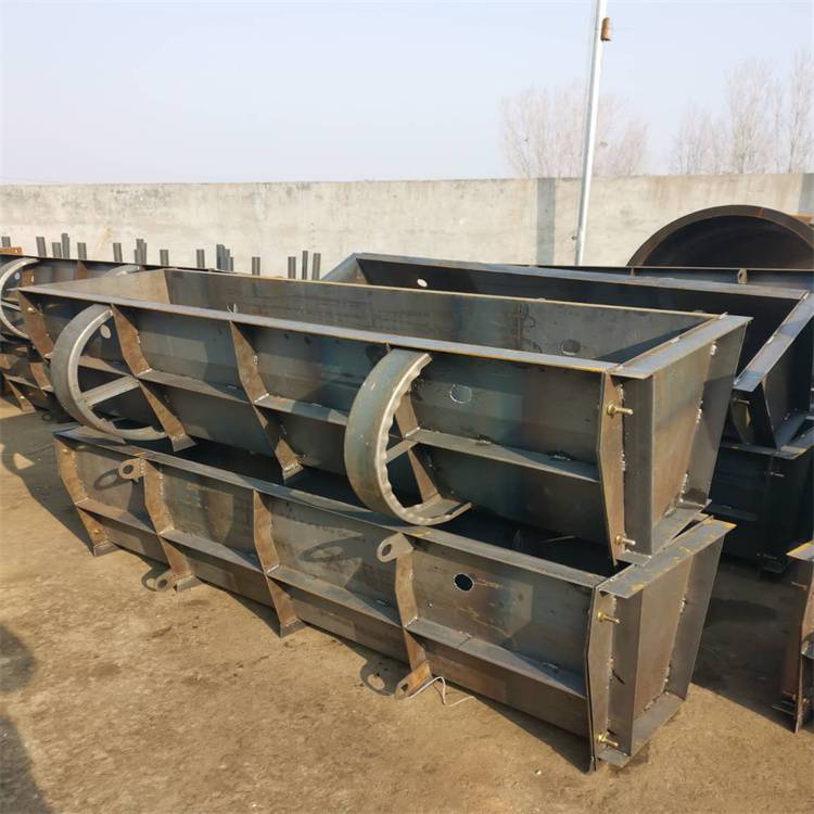 水泥隔离墩模具 水泥隔离墩模具