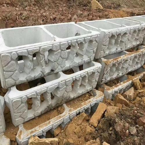 1613784830928866.jpg 鱼巢护坡模具.jpg