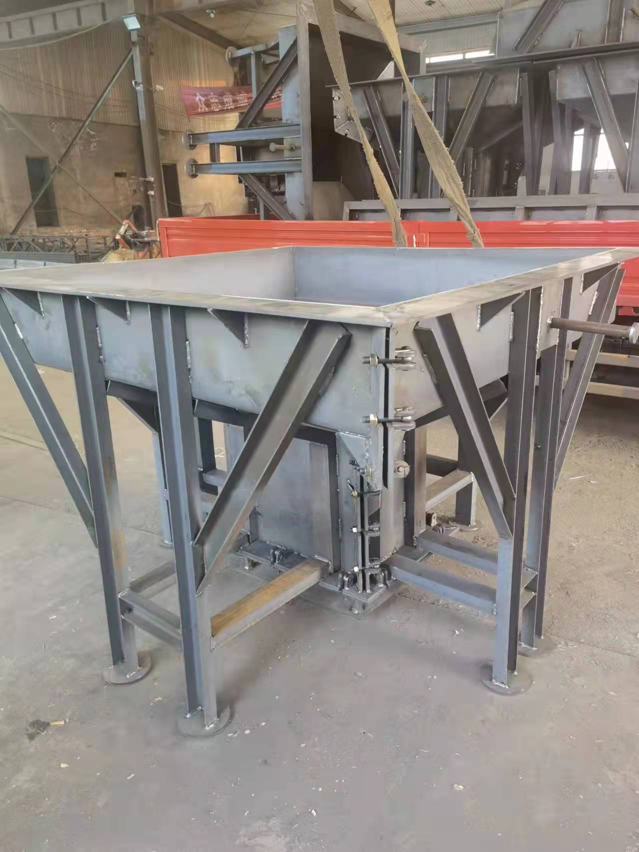 1638913897537217.jpg 基础墩模具5.jpg