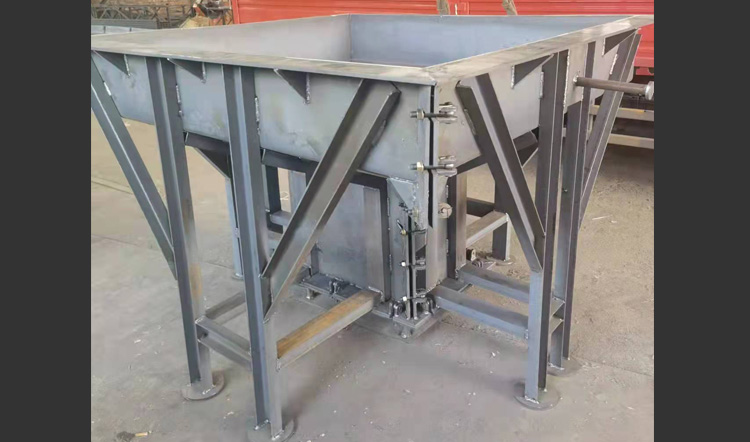 1646779970168803.jpg 钢结构基础墩模具.jpg